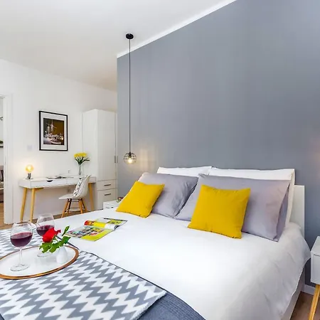 Terra I & Ii 리예카